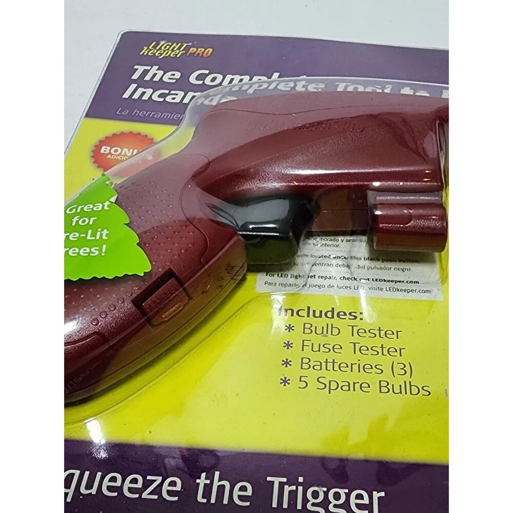 Light Keeper Pro Incandescent Light Repair Tool w/ Voltage Detector & Spare Bulb